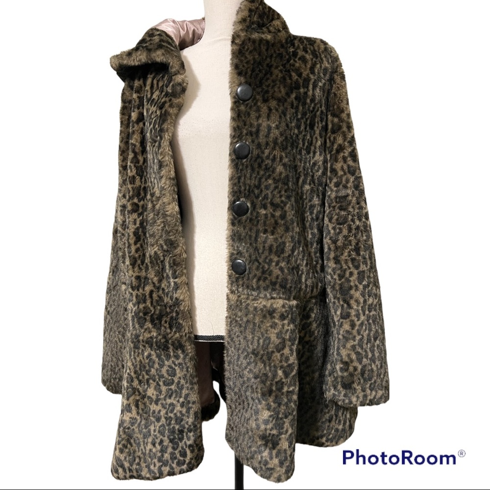 Free People large About Town Hooded faux fur leopard print coat jacket flaws